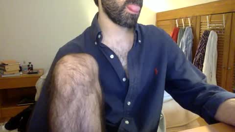 Snapshot of babyhardy chatting on 21, 11, 2025 Tom A. online show from 21, 11, 2025