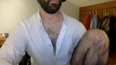 Snapshot of babyhardy chatting on 26, 11, 2025 Tom A. online show from 26, 11, 2025