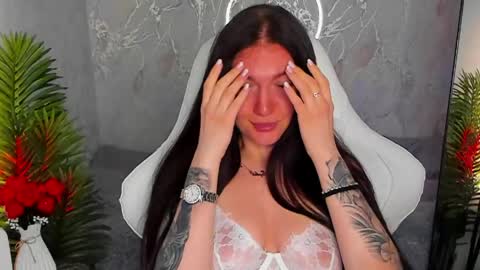 Snapshot of babyisperfect chatting on 19, 5, 2026 Sophia online show from 19, 5, 2026