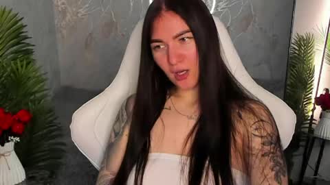 Snapshot of babyisperfect chatting on 23, 5, 2026 Sophia online show from 23, 5, 2026