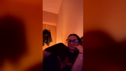 Snapshot of babylola911 chatting on 27, 4, 2026 lola online show from 27, 4, 2026