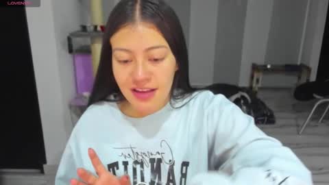 Loren online show from 13, 1, 2026