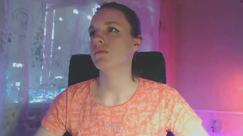 Sonya online show from 3, 3, 2025