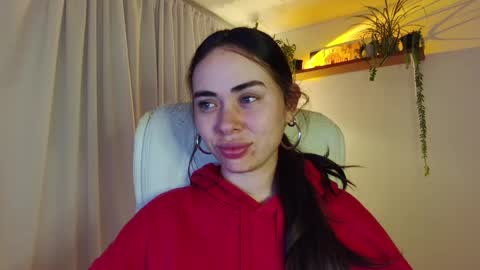 Snapshot of babyprincesstalia chatting on 25, 4, 2026 Talia online show from 25, 4, 2026