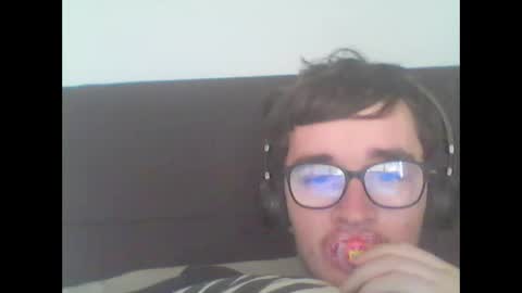 Snapshot of babyrandy1997 chatting on 21, 9, 2025 babyrandy1997 online show from 21, 9, 2025