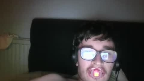 Snapshot of babyrandy1997 chatting on 3, 10, 2025 babyrandy1997 online show from 3, 10, 2025