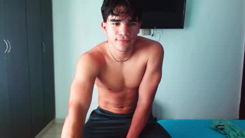 Snapshot of babysebasxxx chatting on 31, 10, 2025 sebas online show from 31, 10, 2025