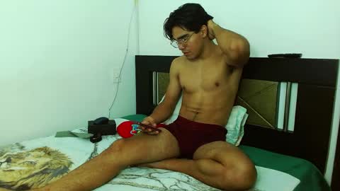 Snapshot of babysebasxxx chatting on 30, 4, 2026 sebas online show from 30, 4, 2026