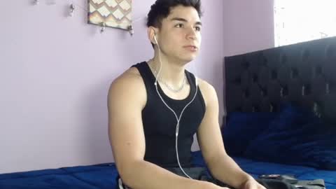 Hey Im Zayn good to see u here online show from 23, 10, 2025