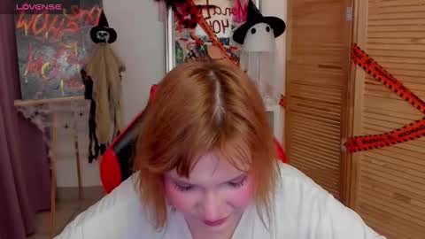 babyyulli online show from 29, 10, 2025