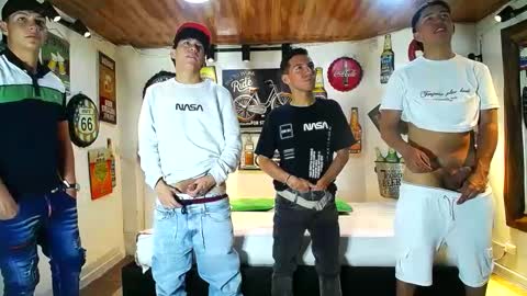 Snapshot of backyardigans chatting on 4, 3, 2025 backyardigans online show from 4, 3, 2025