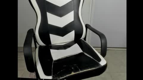 Snapshot of bad_boy_master_findom chatting on 19, 2, 2026 bad_boy_master_findom online show from 19, 2, 2026