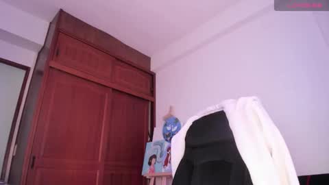 Bratty Lanita - independent online show from 13, 10, 2025