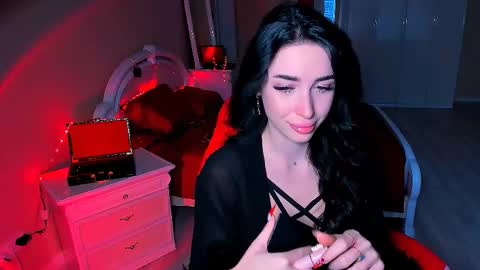 Miss Desire...do you remember online show from 2, 12, 2024