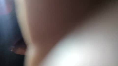 Snapshot of bad_wolf28 chatting on 17, 11, 2025 bad_wolf28 online show from 17, 11, 2025