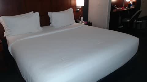 HotWifeFun32 online show from 9, 3, 2025