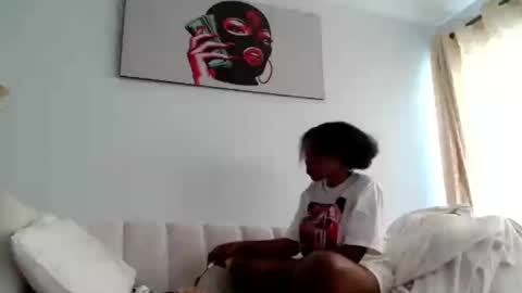 Snapshot of baddestslut001 chatting on 9, 7, 2026 baddestslut001 online show from 9, 7, 2026