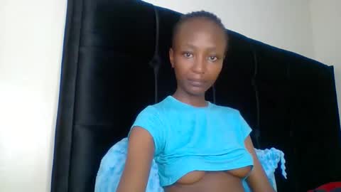 baddie_bunnie online show from 30, 11, 2025