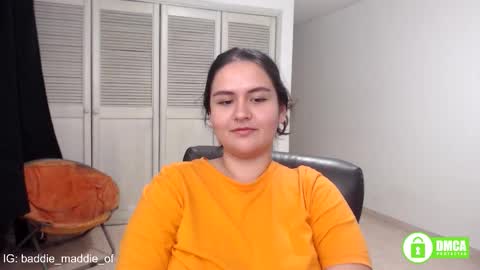 want custom text me through my snap 3  online show from 29, 9, 2025