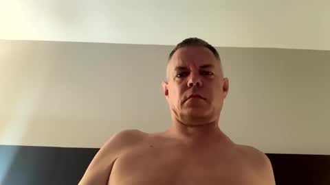 Snapshot of badger32934 chatting on 25, 4, 2026 Badger online show from 25, 4, 2026