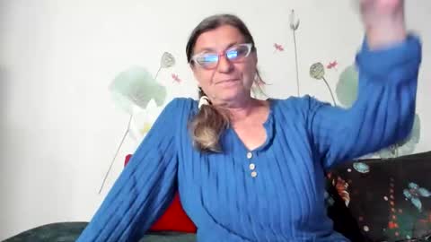 Snapshot of badgg chatting on 17, 3, 2026 Gina online show from 17, 3, 2026
