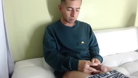 Snapshot of badguy707 chatting on 2, 12, 2024 badguy707 online show from 2, 12, 2024