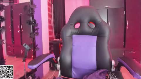 Snapshot of badkatyuska chatting on 11, 1, 2026 Please help me to reach 100 thumbs up online show from 11, 1, 2026