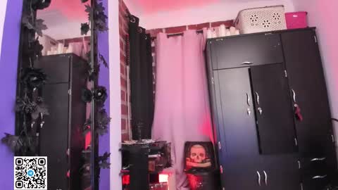 Snapshot of badkatyuska chatting on 5, 2, 2026 Please help me to reach 100 thumbs up online show from 5, 2, 2026