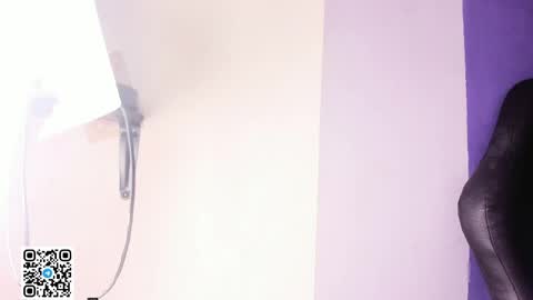 Snapshot of badkatyuska chatting on 4, 4, 2026 Please help me to reach 100 thumbs up online show from 4, 4, 2026