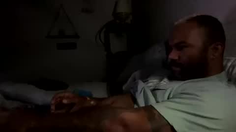 Snapshot of badnews68 chatting on 25, 10, 2025 StillPoPimpin online show from 25, 10, 2025