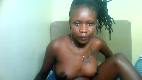Snapshot of bads_girles chatting on 11, 3, 2026 bads_girles online show from 11, 3, 2026