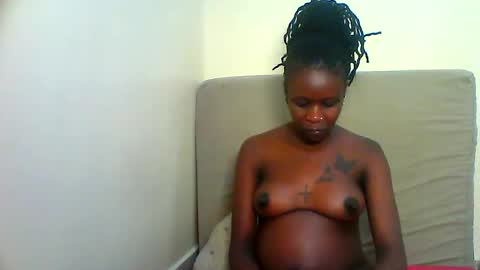 Snapshot of bads_girles chatting on 17, 3, 2026 bads_girles online show from 17, 3, 2026