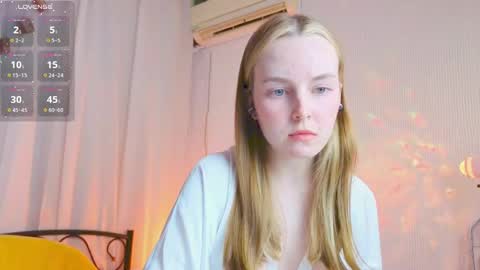 Snapshot of bae_cake_ chatting on 22, 4, 2026 Alice online show from 22, 4, 2026