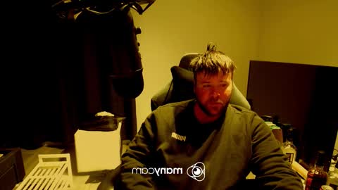 Snapshot of baftez chatting on 19, 10, 2025 Baffels online show from 19, 10, 2025