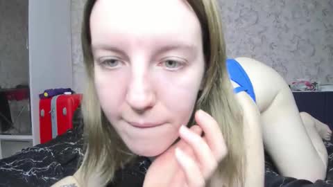 holly online show from 11, 9, 2025