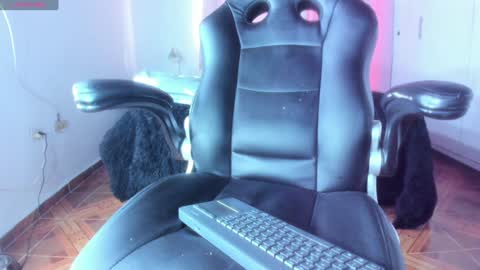 Snapshot of baileyadamss chatting on 15, 1, 2025 IM BAILEY online show from 15, 1, 2025