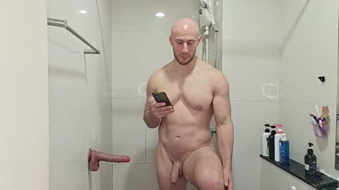 Snapshot of baldyboyy chatting on 12, 10, 2025 baldyboyy online show from 12, 10, 2025