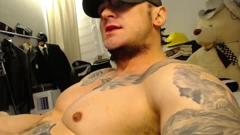 Snapshot of ballard_ chatting on 13, 5, 2026 Bret Ballard online show from 13, 5, 2026