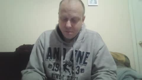 Snapshot of ballzrockwell chatting on 18, 4, 2026 ballzrockwell online show from 18, 4, 2026