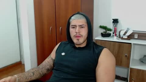Snapshot of baltazardupont chatting on 28, 2, 2025 Andres - online show from 28, 2, 2025
