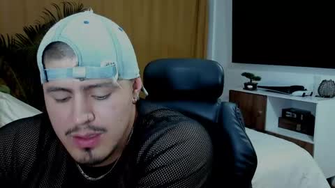 Andres -  online show from 14, 5, 2026