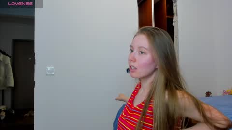Snapshot of bam_bi chatting on 29, 5, 2026 Kira online show from 29, 5, 2026