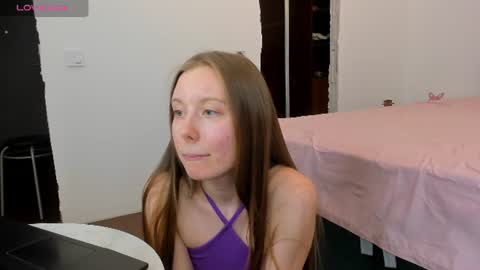 Snapshot of bam_bi chatting on 9, 6, 2026 Kira online show from 9, 6, 2026