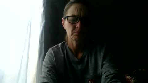 Snapshot of bamacpl80 chatting on 6, 4, 2026 bamacpl80 online show from 6, 4, 2026