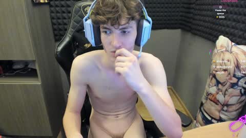 Snapshot of bambelbye chatting on 1, 12, 2024 Gaz online show from 1, 12, 2024