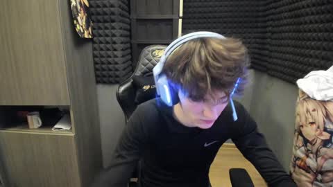 Snapshot of bambelbye chatting on 6, 12, 2024 Gaz online show from 6, 12, 2024