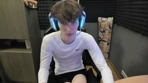 Snapshot of bambelbye chatting on 18, 12, 2024 Gaz online show from 18, 12, 2024