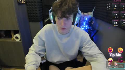 Snapshot of bambelbye chatting on 28, 12, 2024 Gaz online show from 28, 12, 2024