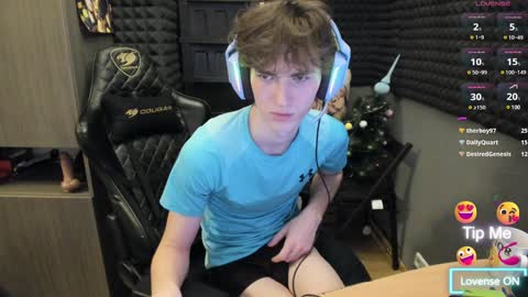 Snapshot of bambelbye chatting on 2, 1, 2025 Gaz online show from 2, 1, 2025