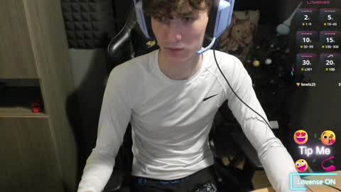 Snapshot of bambelbye chatting on 8, 1, 2025 Gaz online show from 8, 1, 2025